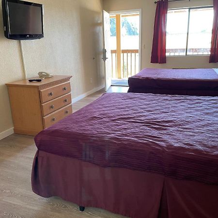 Centralia Inn Екстер'єр фото